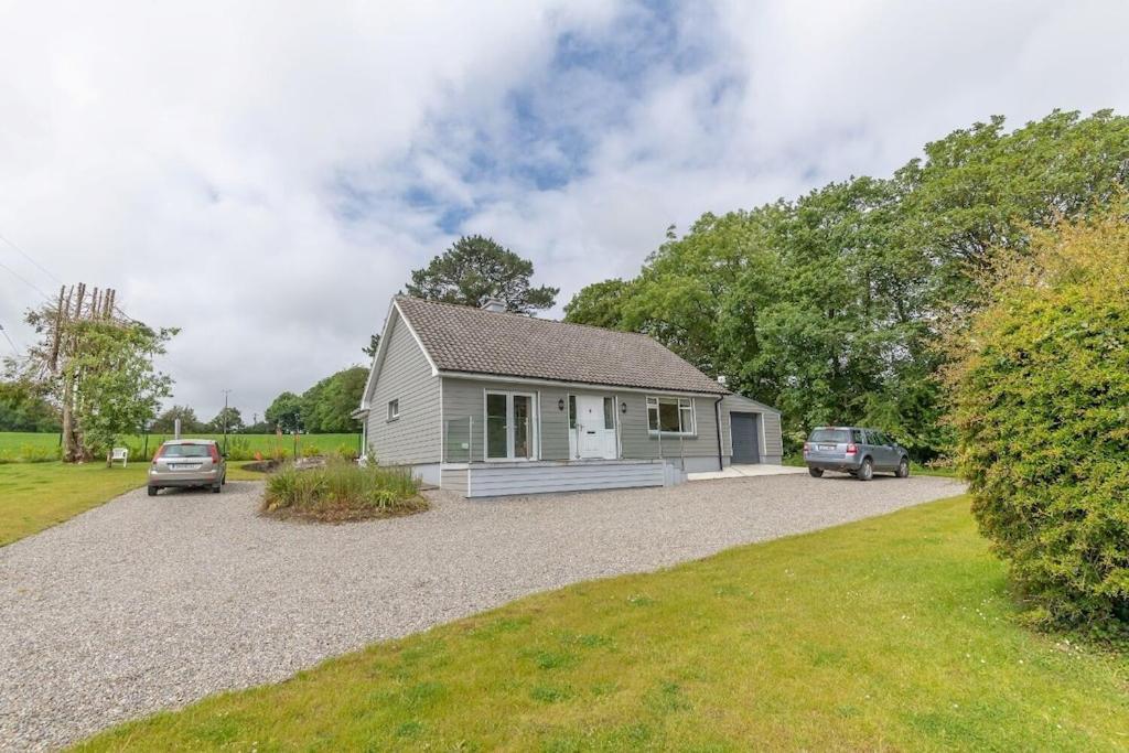 2 Bed Waterfront Property - Close To Courtmacsherry Cork Zewnętrze zdjęcie